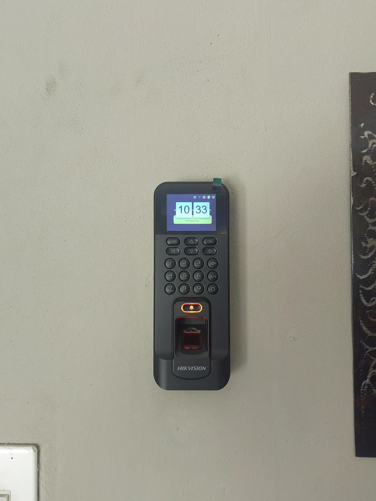 Access control: Hikvision fingerprint and PIN terminal